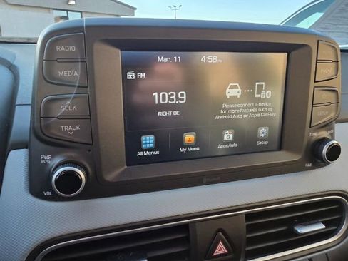 Used 2018 Hyundai Kona SE image 18