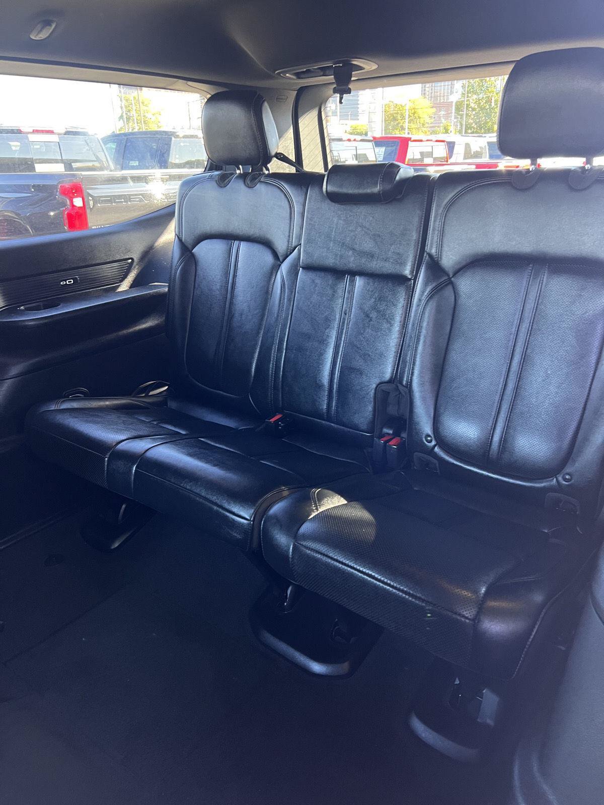Used 2024 Jeep Wagoneer Series II AWD/4WD image 23