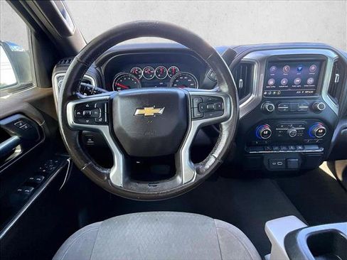 Used 2021 Chevrolet Silverado 1500 LT AWD/4WD image 7