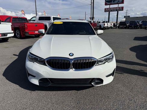 Used 2019 BMW 330i xDrive Sedan w/ Premium Package AWD/4WD image 2