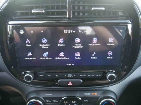 Used 2024 Kia Soul GT-Line FWD image 28