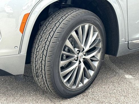 New 2026 Buick Enclave Avenir w/ Super Cruise Package image 25