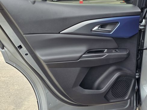 New 2026 Chevrolet Equinox EV LT image 13