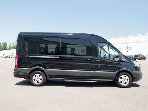 Used 2018 Ford Transit 350 XLT RWD image 7