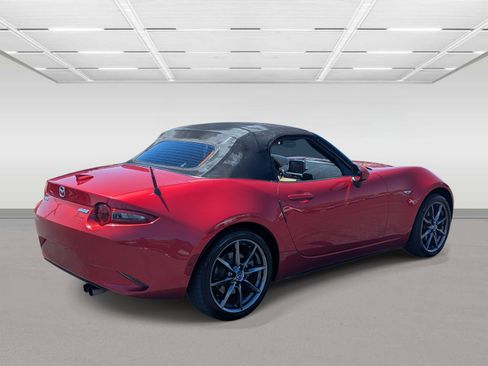 Used 2016 MAZDA MX-5 Miata Grand Touring RWD image 5