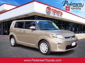 Used 2014 Scion xB image 1