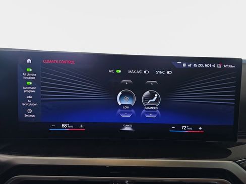 Used 2023 BMW i4 eDrive35 w/ Parking Assistance Package image 25