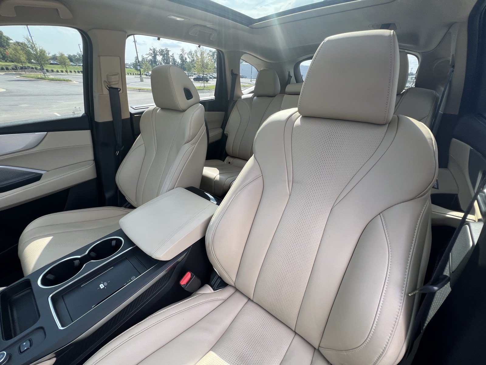 Certified 2025 Acura MDX w/ Technology Package FWD image 16