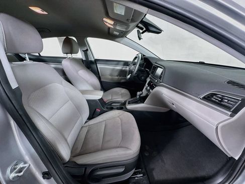 Used 2020 Hyundai Elantra SEL FWD image 26