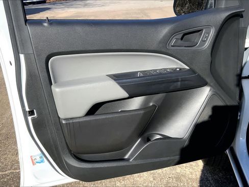 Used 2019 Chevrolet Colorado W/T w/ WT Convenience Package image 19