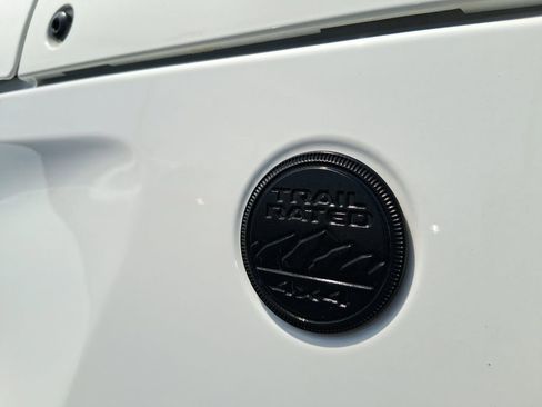 Certified 2021 Jeep Wrangler Unlimited Sahara AWD/4WD image 15