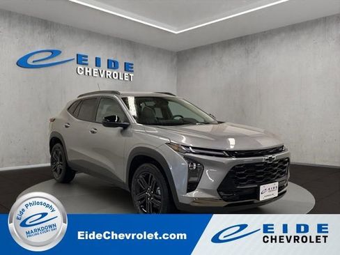 New 2026 Chevrolet Trax ACTIV FWD image 1