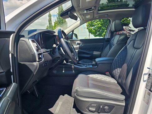 Used 2023 Kia Sorento SX AWD/4WD image 30
