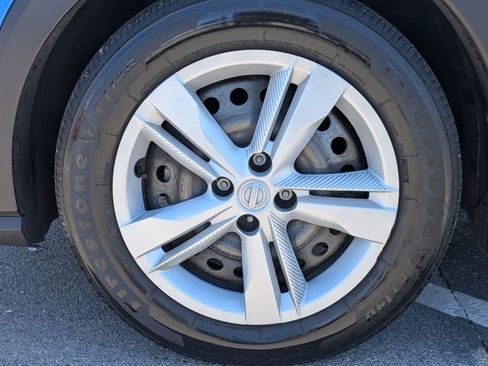 Used 2023 Nissan Kicks S FWD image 22