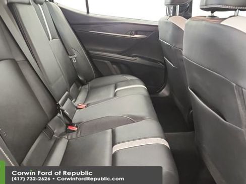 Used 2025 Toyota Camry SE image 23