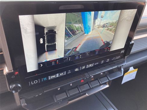 New 2025 GMC Hummer EV 3X w/ LPO, Dark Essentials Package image 17