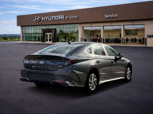 New 2026 Hyundai Sonata Blue FWD image 7