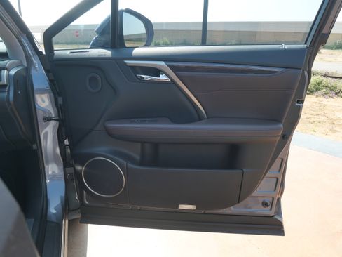 Used 2016 Lexus RX 450h FWD w/ Luxury Package image 13