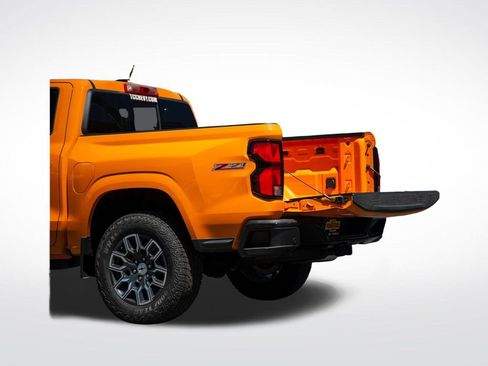 New 2026 Chevrolet Colorado Z71 w/ Technology Package AWD/4WD image 9