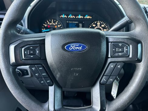 Used 2017 Ford F150 XL w/ Equipment Group 101A Mid image 22