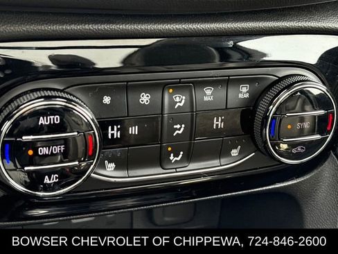 Certified 2022 Buick Encore GX Essence w/ Experience Buick Package image 17