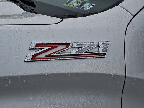 Certified 2022 Chevrolet Silverado 1500 RST image 37