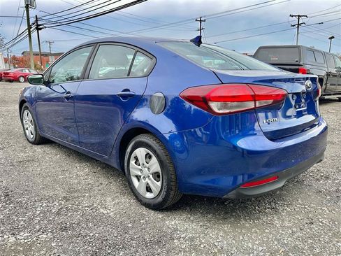 Used 2017 Kia Forte LX w/ LX Popular Package FWD image 9