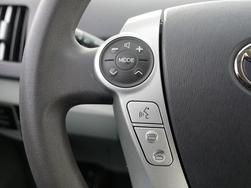 Used 2010 Toyota Prius Three image 30