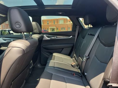 Certified 2024 Cadillac XT5 Sportv w/ Technology Package AWD/4WD image 26