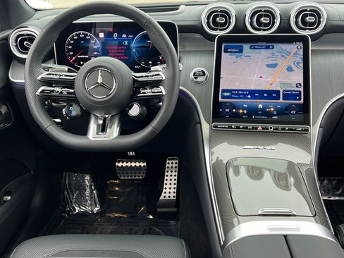 Used 2025 Mercedes-Benz GLC 63 AMG S w/ Driver Assistance Package image 17