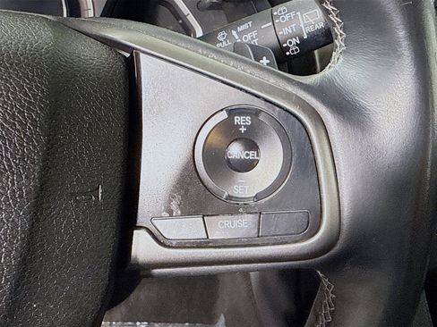 Used 2018 Honda Civic Sport image 15