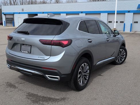 Used 2025 Buick Envision Preferred image 8