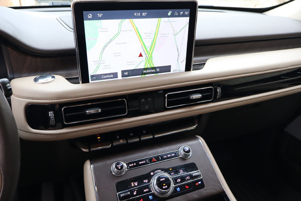 Used 2024 Lincoln Aviator Reserve w/ Equipment Group 201A RWD image 8