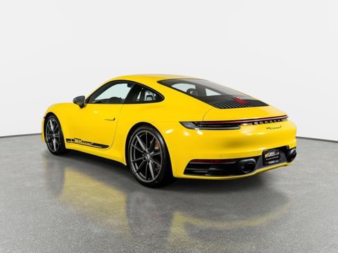 Used 2023 Porsche 911 Carrera T image 15