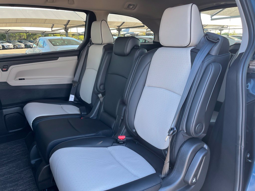 New 2027 Honda Odyssey Elite image 14