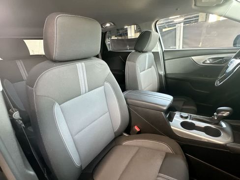 Used 2025 Chevrolet Blazer LT AWD/4WD image 27