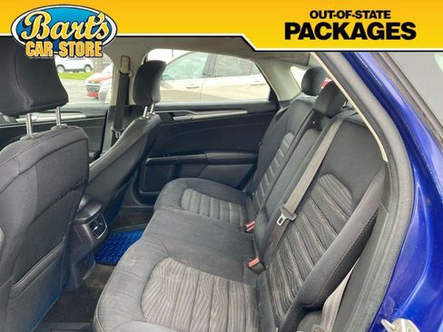 Used 2016 Ford Fusion SE image 16