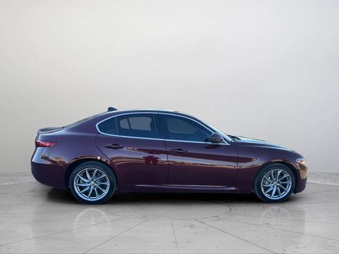Used 2017 Alfa Romeo Giulia Ti AWD/4WD image 14