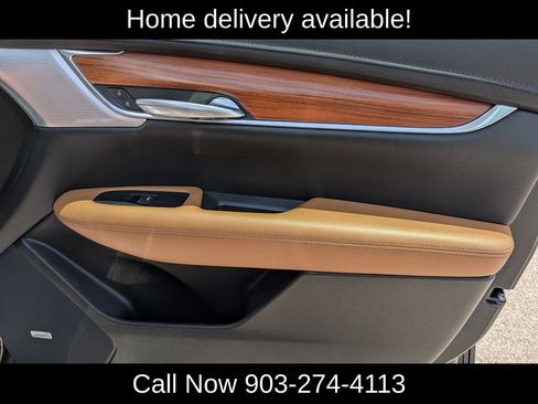 Used 2023 Cadillac XT5 Premium Luxury w/ Technology Package FWD image 39