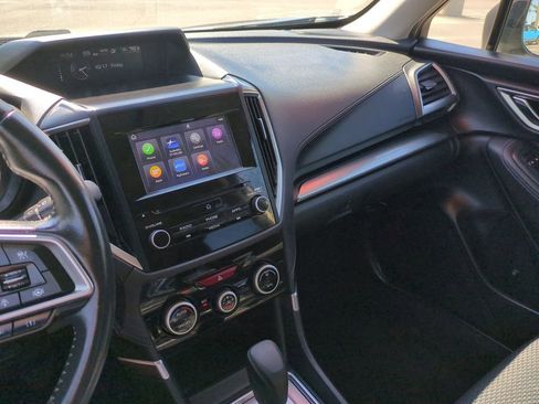 Used 2020 Subaru Forester Premium image 22