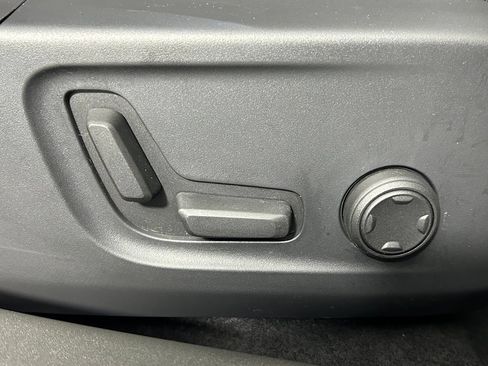 Used 2024 Polestar Polestar 2 AWD/4WD image 11