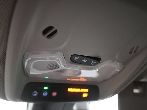 Used 2024 Buick Encore GX Sport Touring FWD image 12