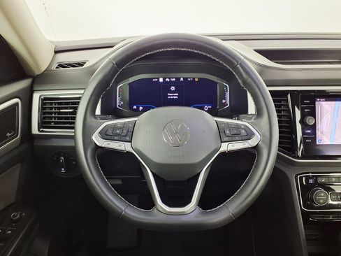 Used 2021 Volkswagen Atlas SEL Premium AWD/4WD image 16
