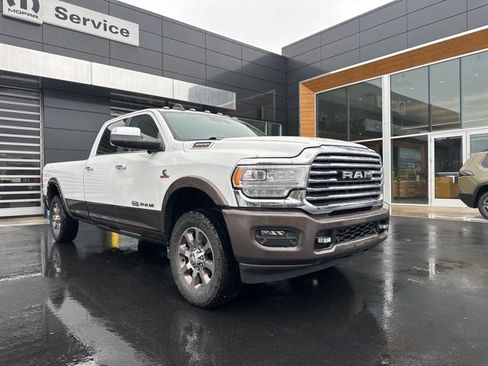 Used 2022 RAM 3500 Limited AWD/4WD image 1