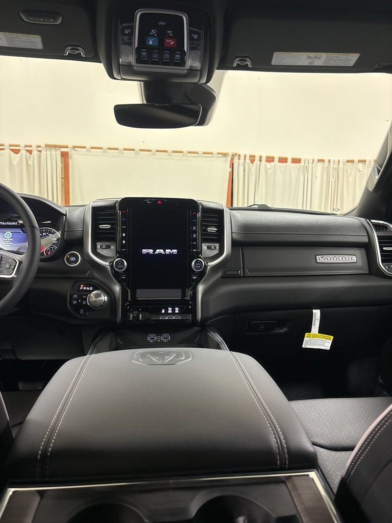 New 2026 RAM 1500 Laramie w/ Laramie Preferred Package AWD/4WD image 21