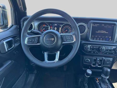 Used 2023 Jeep Wrangler Unlimited Sahara w/ Cold Weather Group AWD/4WD image 13