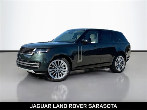 New 2025 Land Rover Range Rover SE image 1