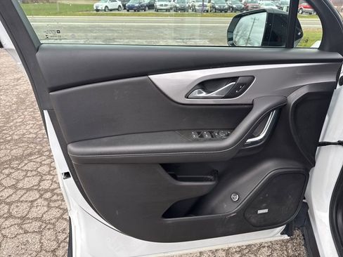 Used 2022 Chevrolet Blazer LT w/ Redline Edition image 48