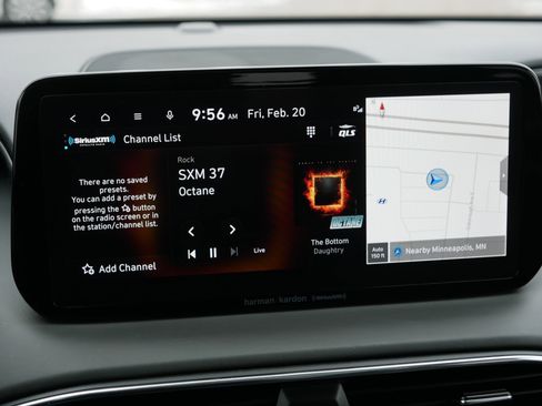 Certified 2023 Hyundai Santa Fe SEL w/ Premium Package image 22