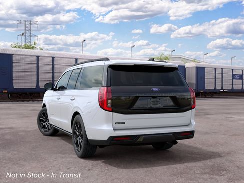 New 2027 Ford Expedition Platinum RWD image 31
